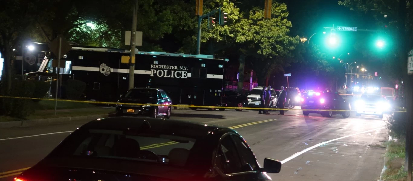 Νέα Υόρκη: Τουλάχιστον δύο νεκροί έπειτα από πυροβολισμούς (βίντεο)